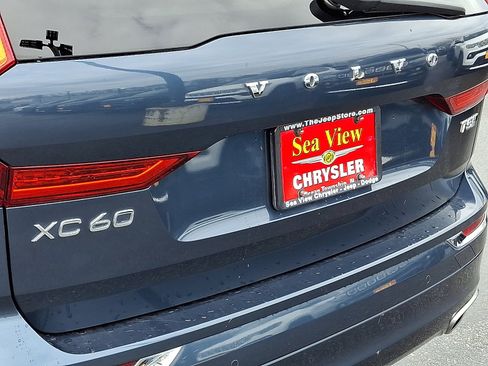 Used 2019 Volvo XC60 T5 Inscription image 30