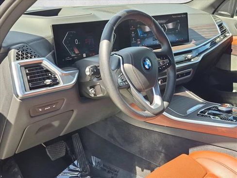 Used 2024 BMW X5 xDrive50e w/ Executive Package AWD/4WD image 10