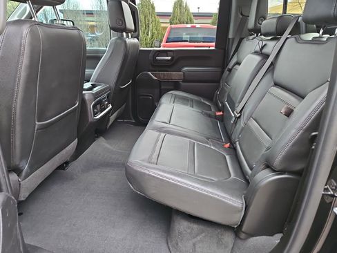 Used 2023 GMC Sierra 2500 Denali w/ Denali Ultimate Package image 25