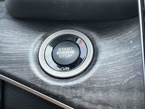 Used 2023 Jeep Grand Cherokee 4WD 4xe image 27