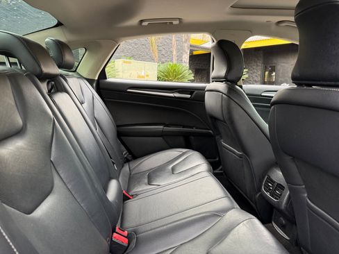 Used 2019 Ford Fusion Energi Titanium image 17