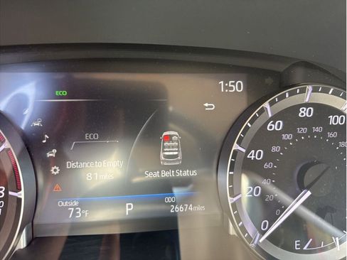 Used 2023 Toyota Highlander XLE FWD image 7