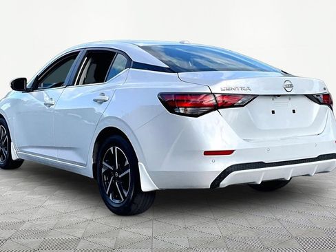 Used 2024 Nissan Sentra SV FWD image 5