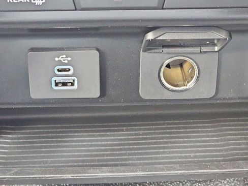 New 2025 Ford F350 XL w/ XL Chrome Package image 25