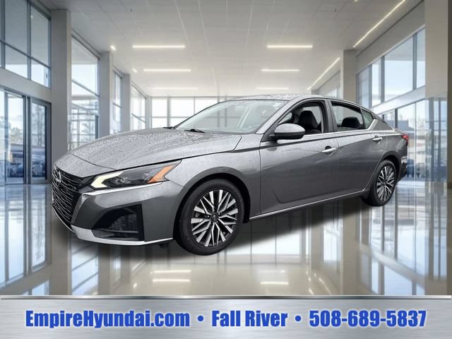 Used 2023 Nissan Altima 2.5 SV FWD 360° Tour