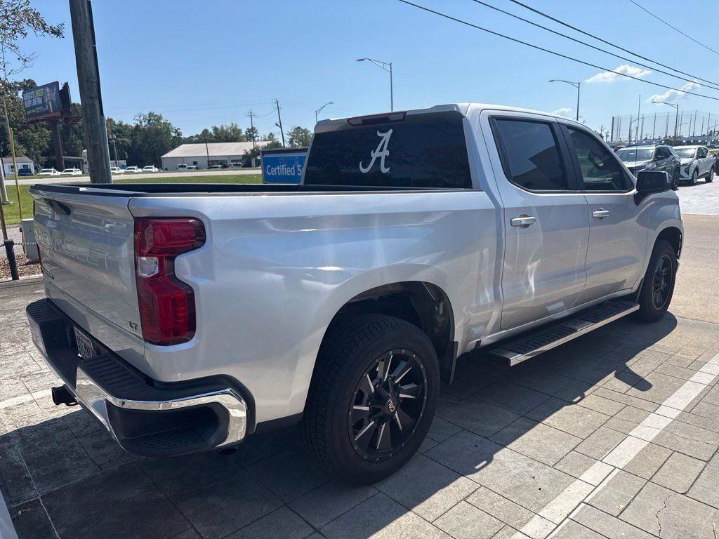Used 2022 Chevrolet Silverado 1500 LT RWD image 5
