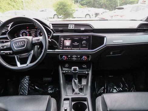 Used 2023 Audi Q3 2.0T Premium Plus w/ Premium Plus Package AWD/4WD image 13