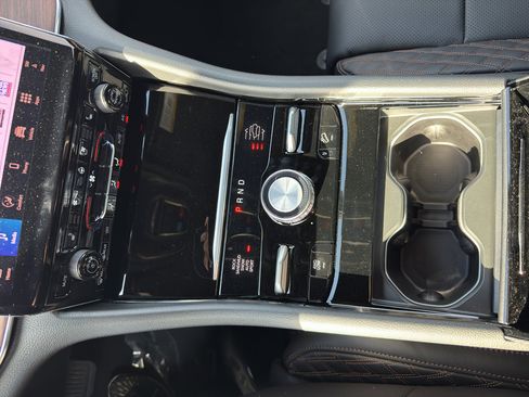 New 2025 Jeep Grand Cherokee L Summit w/ Obsidian Package image 14