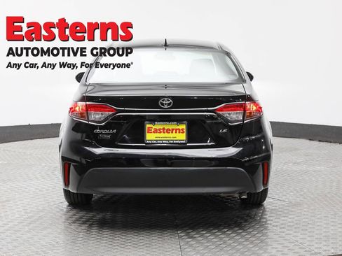 Used 2024 Toyota Corolla LE image 6