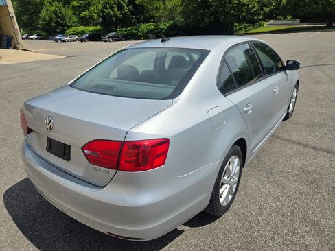 Used 2012 Volkswagen Jetta SE FWD image 11