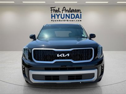 Used 2023 Kia Telluride EX w/ EX Captain's Chair Package