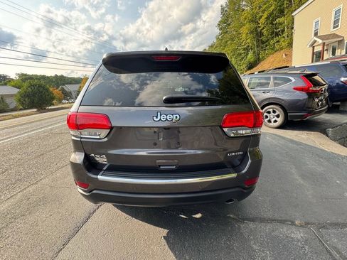 Used 2019 Jeep Grand Cherokee Limited AWD/4WD image 4