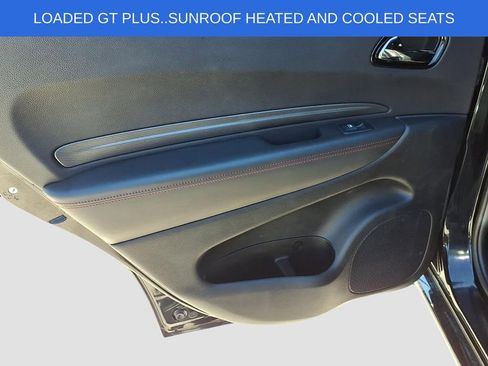 Used 2024 Dodge Durango GT image 17