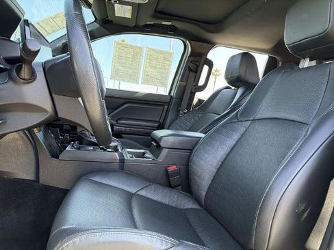 Used 2025 Toyota Tacoma TRD Off-Road w/ TRD Off Road Premium Package image 21