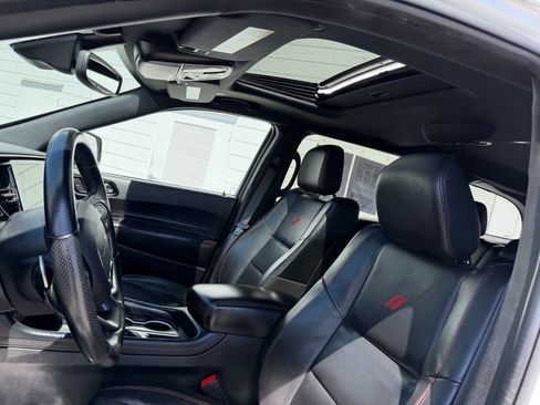 Used 2024 Dodge Durango GT RWD image 18