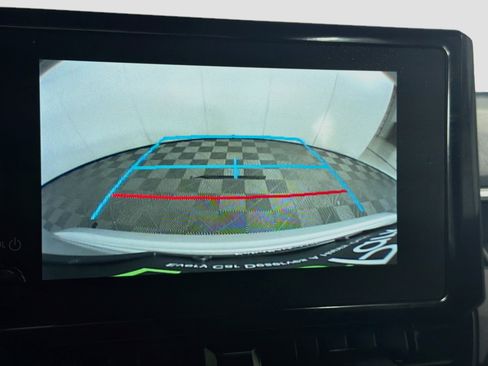 Used 2025 Toyota Corolla LE FWD image 21