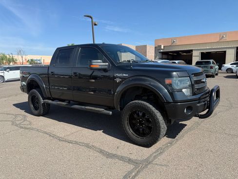 Used 2014 Ford F150 FX4 w/ Equipment Group 402A Luxury AWD/4WD image 3