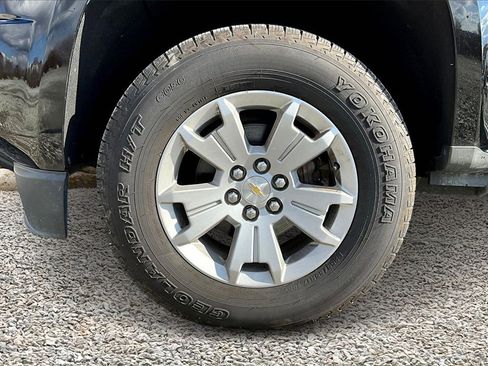 Used 2016 Chevrolet Colorado LT image 8