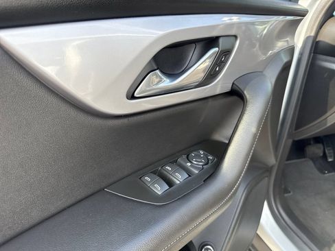 Certified 2022 Chevrolet Blazer LT FWD image 13
