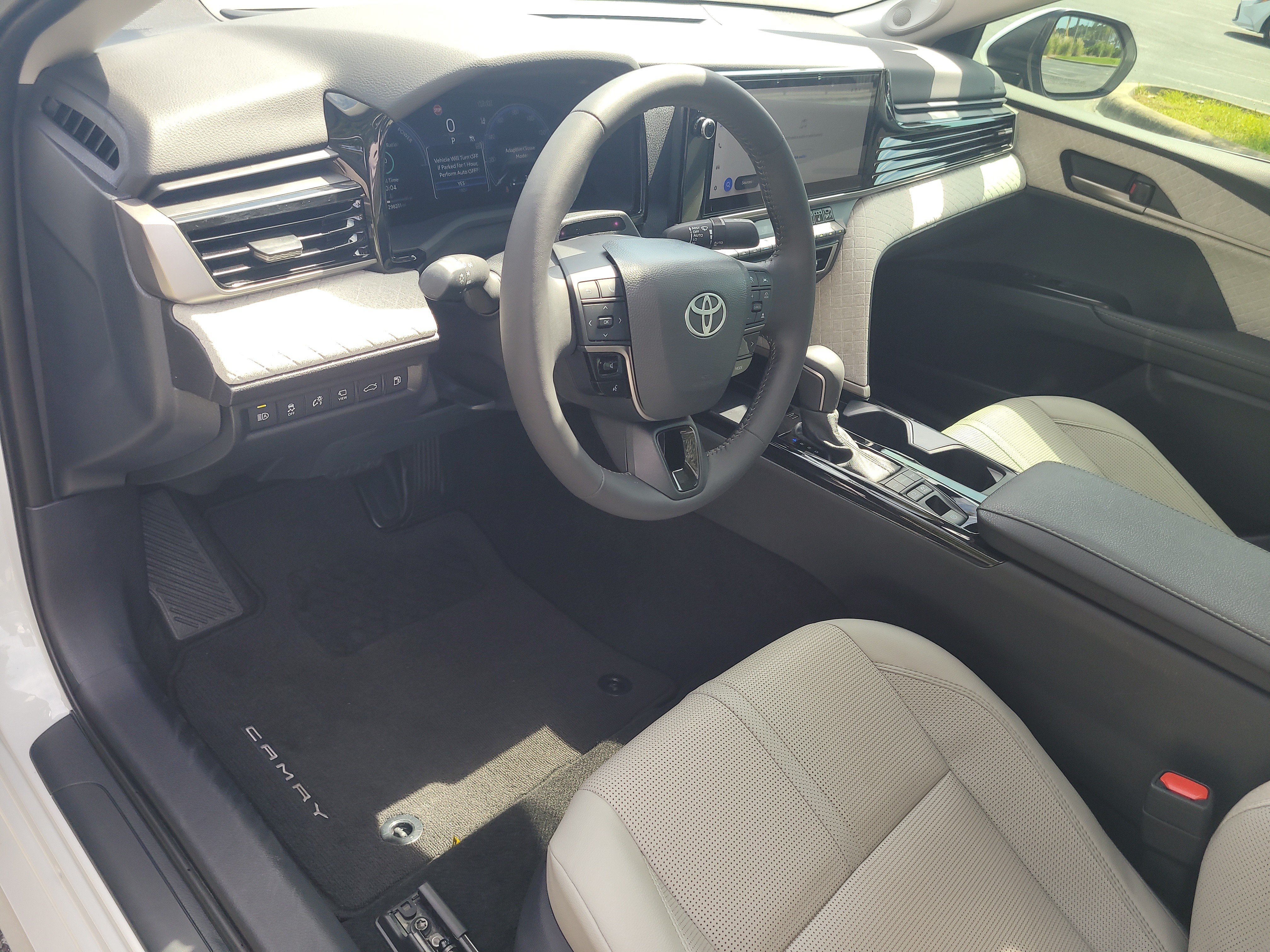 Certified 2025 Toyota Camry XLE w/ Premium Plus Package FWD image 15