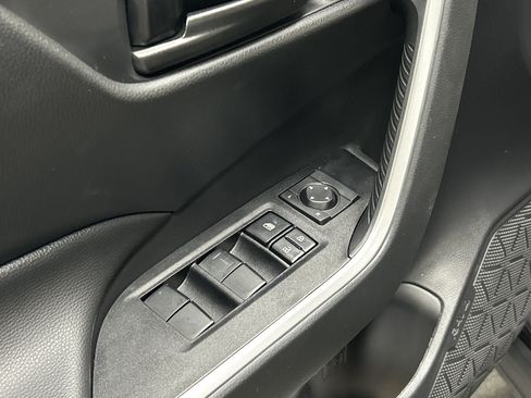 Used 2025 Toyota RAV4 LE FWD image 15
