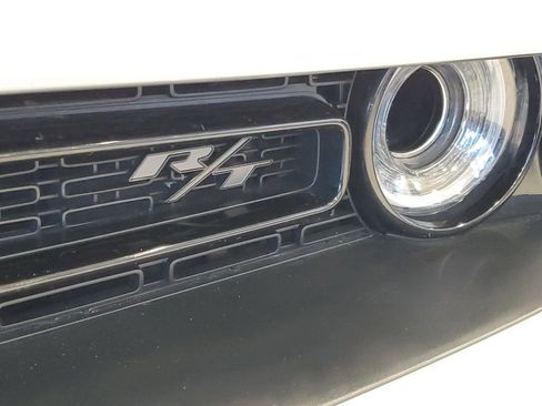 Used 2022 Dodge Challenger R/T w/ Plus Package image 33