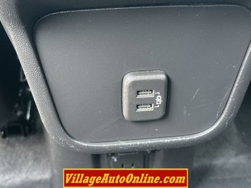 Used 2021 GMC Terrain SLT w/ Elevation Edition AWD/4WD image 33