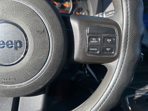 Used 2016 Jeep Compass Sport w/ Power Value Group image 17