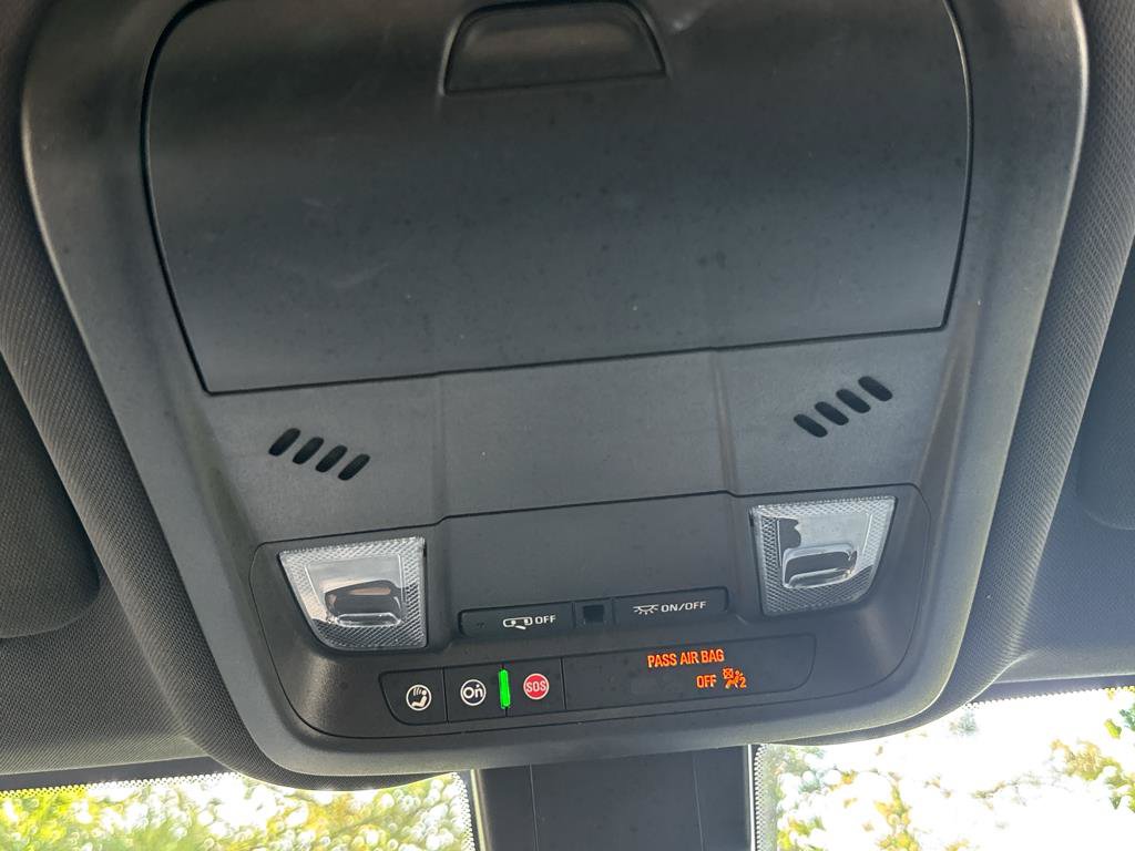Used 2024 Chevrolet Equinox RS w/ RS Leather Package FWD image 19