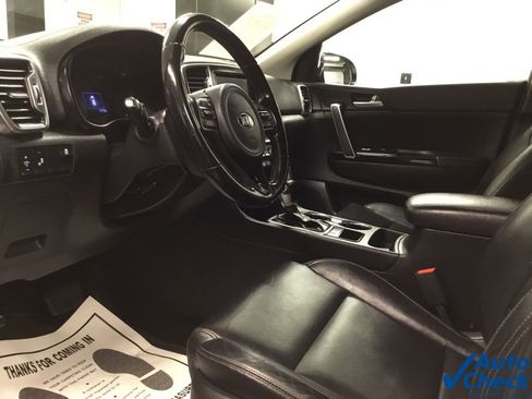 Used 2018 Kia Sportage EX image 23