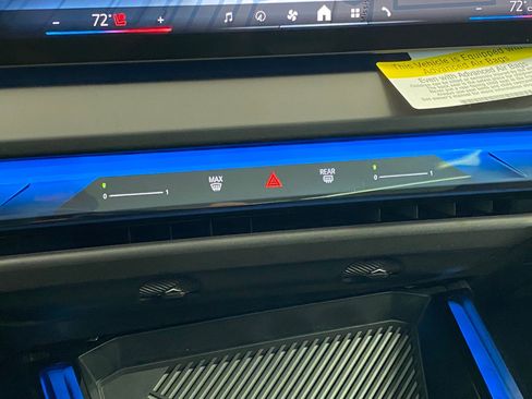 New 2026 BMW X3 xDrive30 w/ M Sport Package image 18