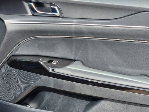 New 2026 Kia K5 GT-Line image 16