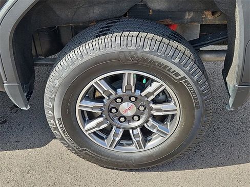 Certified 2024 GMC Sierra 1500 AT4 w/ Technology Package image 13