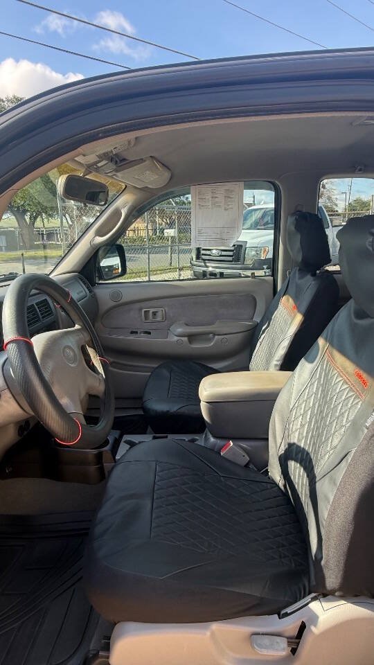 Used 2003 Toyota Tacoma PreRunner RWD image 31