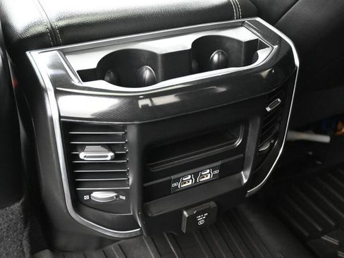 Used 2021 RAM 2500 Laramie AWD/4WD image 21