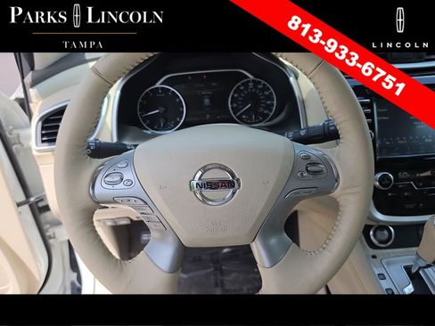 Used 2018 Nissan Murano Platinum w/ Cargo Package FWD image 28