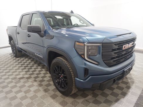 Used 2024 GMC Sierra 1500 Pro w/ Graphite Edition AWD/4WD image 4