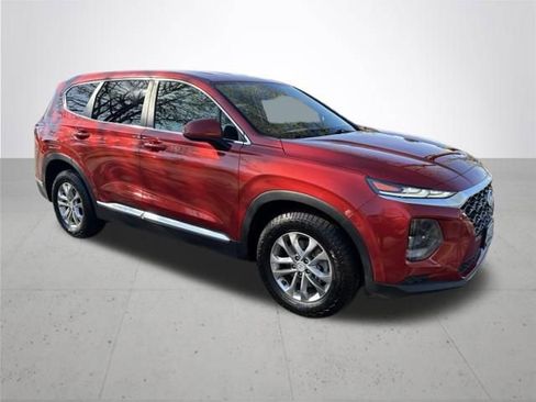 Used 2020 Hyundai Santa Fe SE image 4