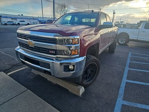 Used 2015 Chevrolet Silverado 2500 LTZ image 3