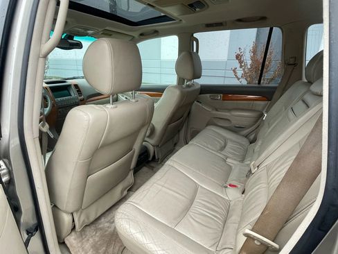 Used 2004 Lexus GX 470 image 12