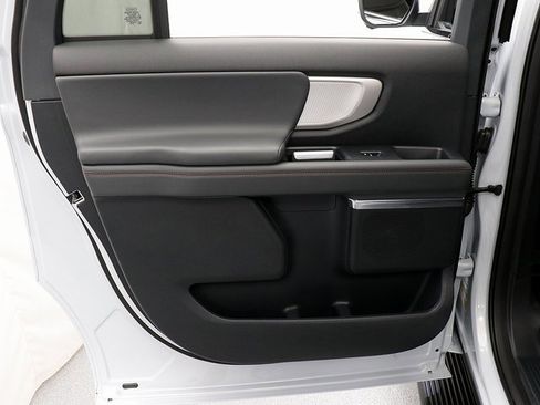 New 2025 Ford Expedition Max Active image 29