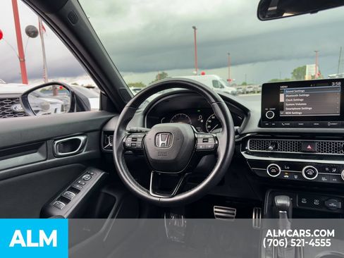 Used 2025 Honda Civic Sport image 24