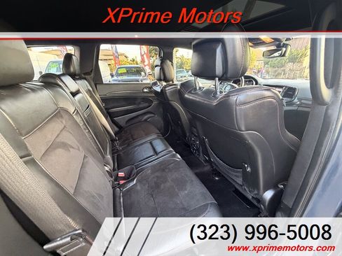 Used 2018 Jeep Grand Cherokee Trailhawk AWD/4WD image 32