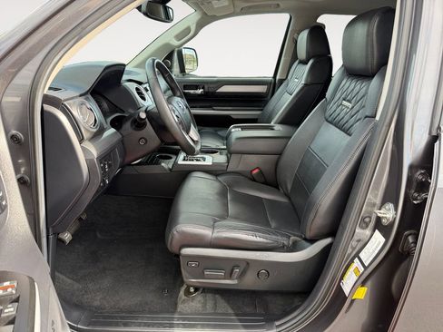 Used 2021 Toyota Tundra Platinum AWD/4WD image 7