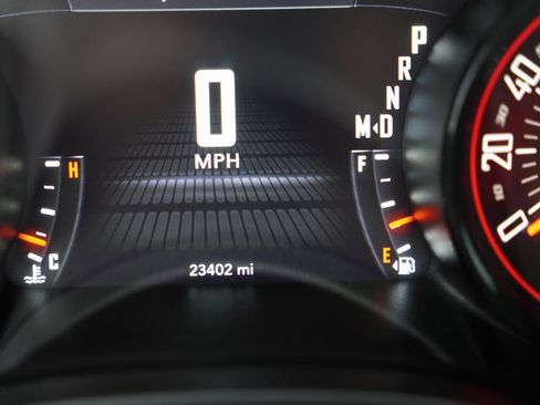 Certified 2022 Dodge Challenger SXT w/ Driver Convenience Group RWD image 30