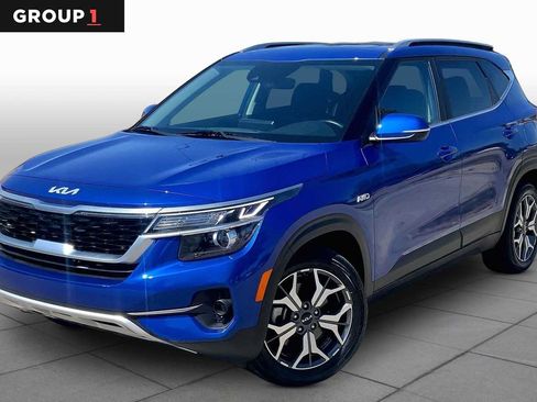 Used 2023 Kia Seltos EX AWD/4WD image 1