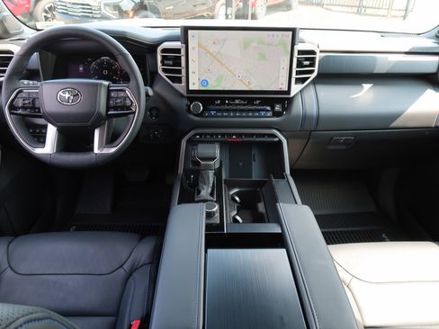 Used 2026 Toyota Sequoia Platinum AWD/4WD image 15