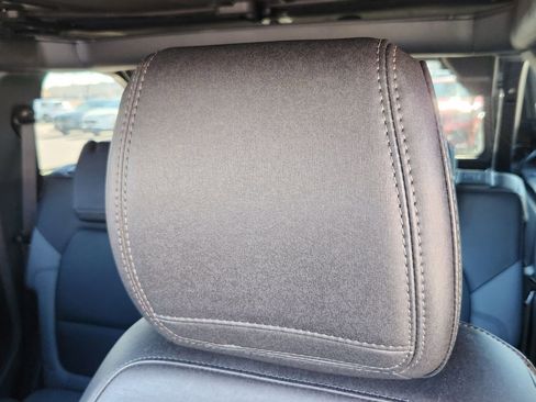 Used 2024 Ford Bronco Black Diamond image 5