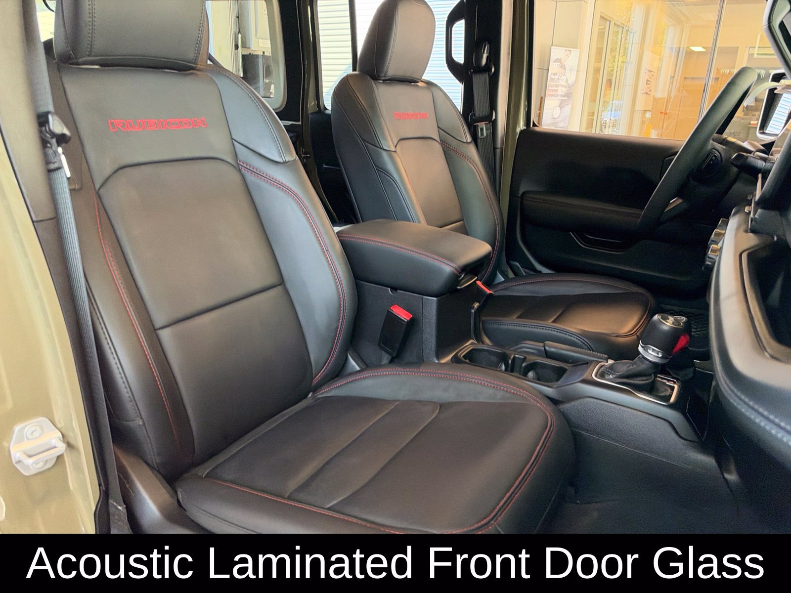 Used 2025 Jeep Wrangler Unlimited Rubicon AWD/4WD image 37
