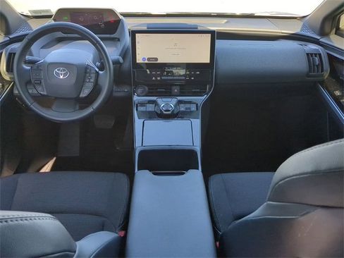 Used 2025 Toyota bZ4X AWD image 15